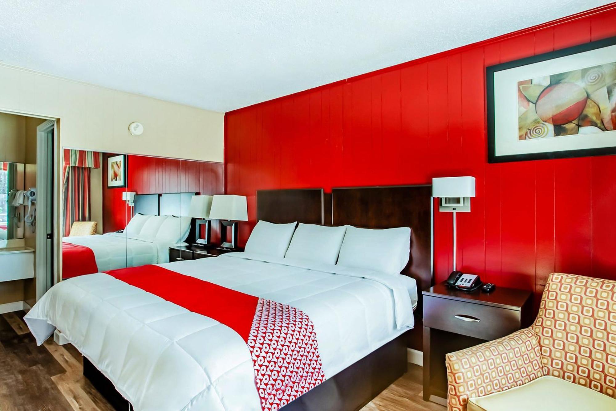 Oyo East Hotel